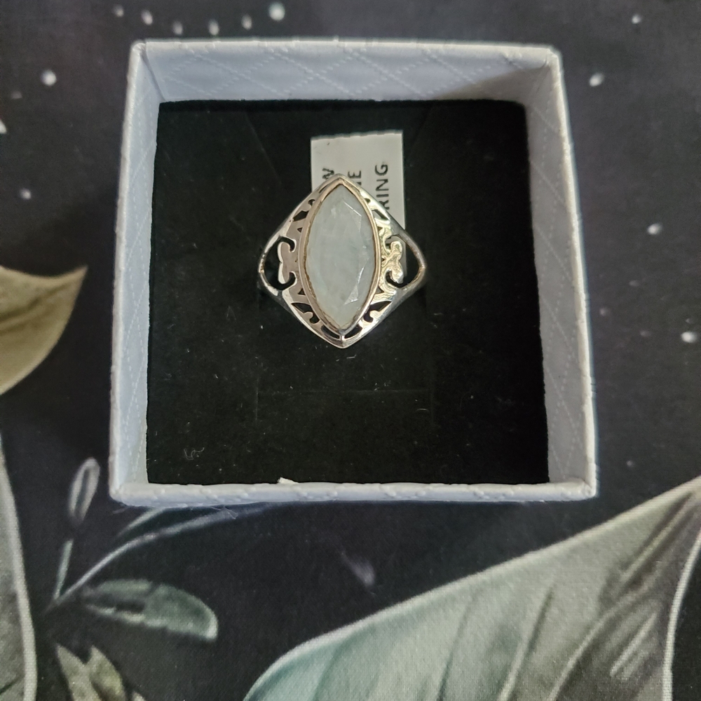 Elegant Silver Ring with White Stone